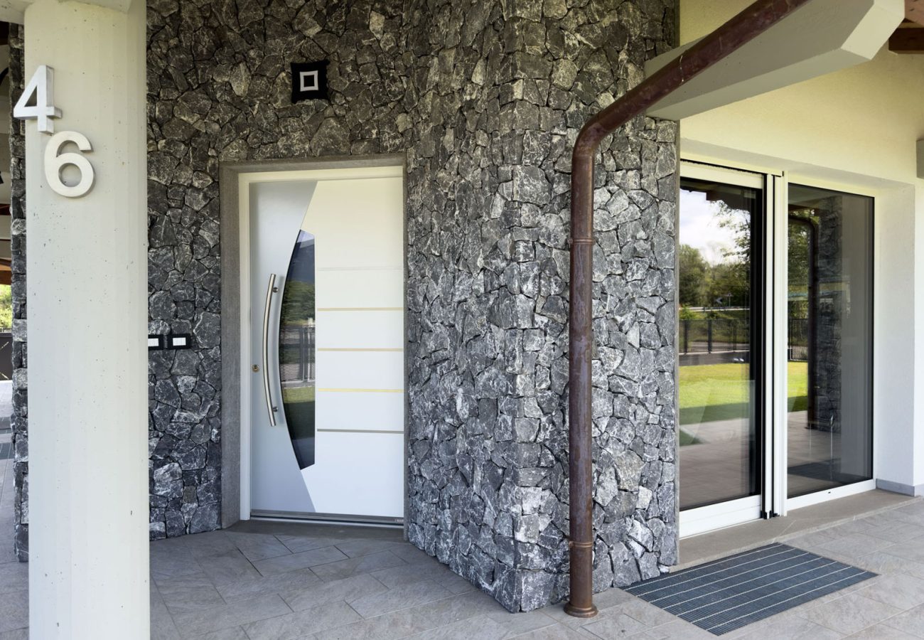 ermetic-serramenti-villa-nimis1