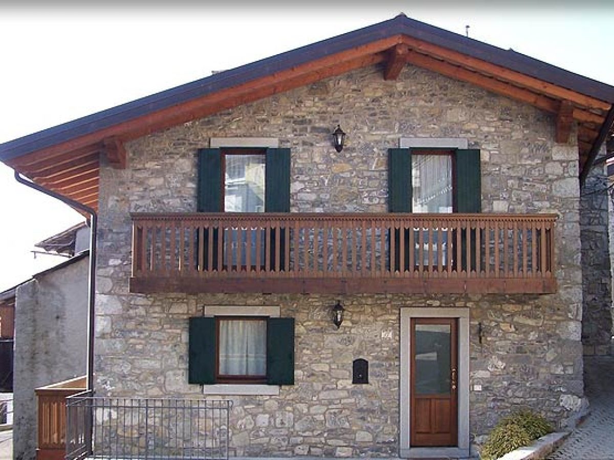 Serramenti in PVC, Scuretti in Alluminio